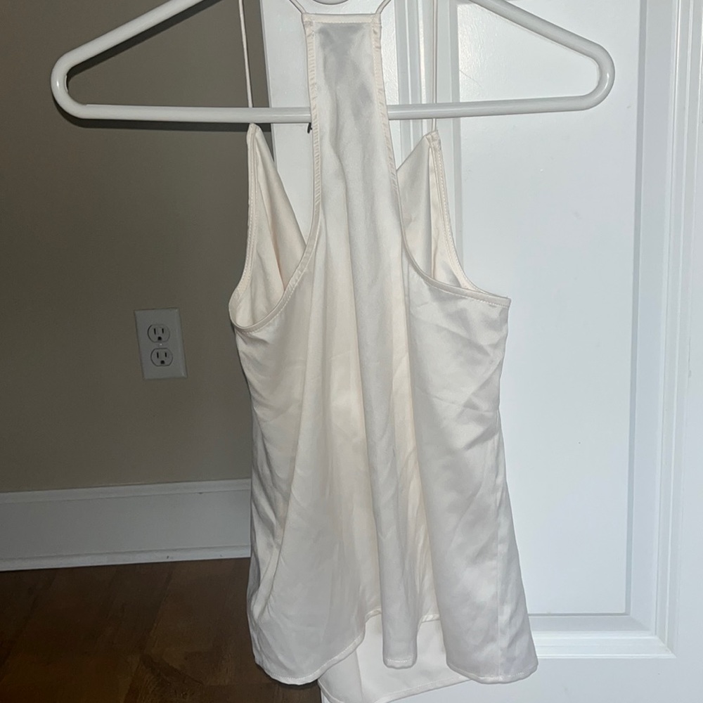 BRAND NEW Express Ladies shirt/top/sleeveless off white/creme color
